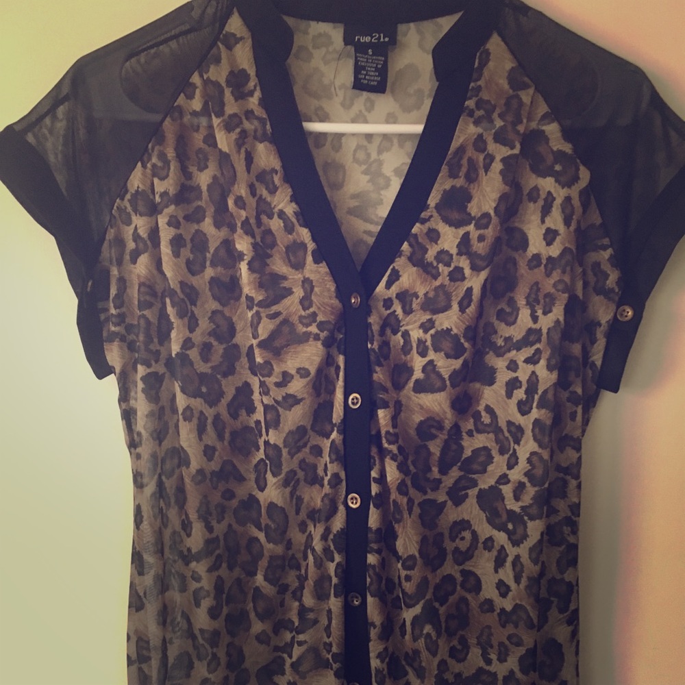 Rue 21 Animal Print Blouse